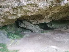 Interior de la Cueva de Lemos en el parque Grutas de Salamanca.