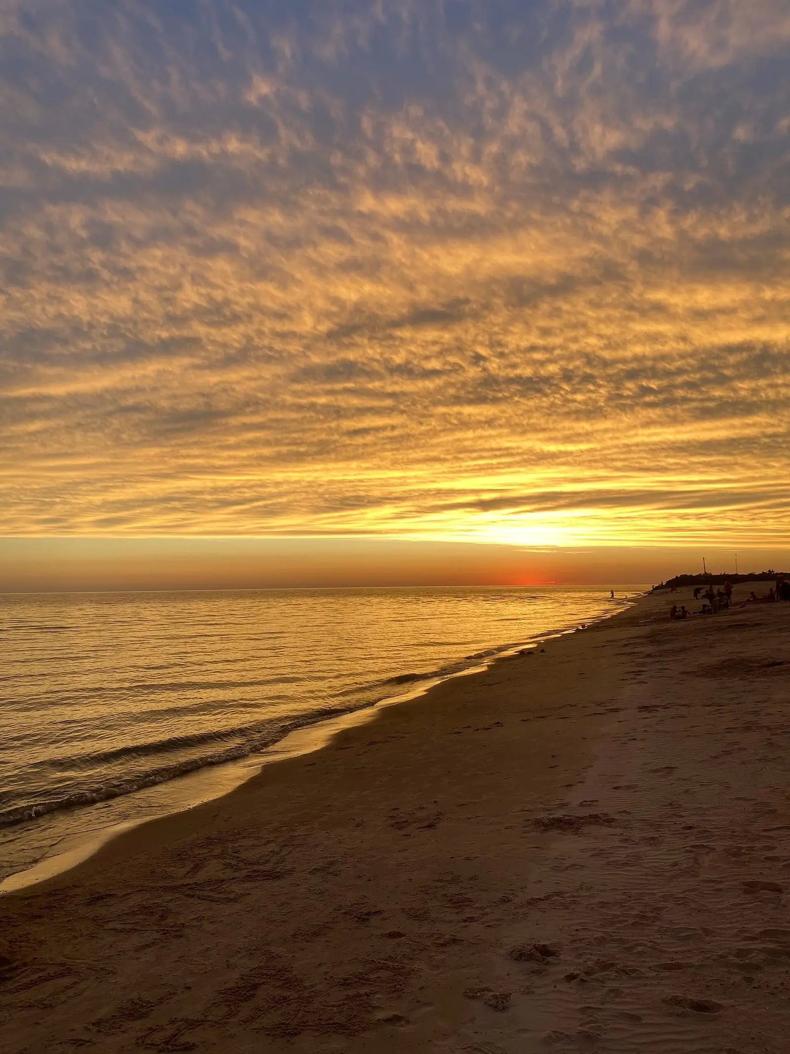 Atardecer en la playa de Boca del Cufré.